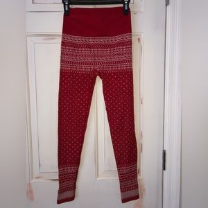🔥Like New! Fabletics Seamless Christmas Leggings❤️